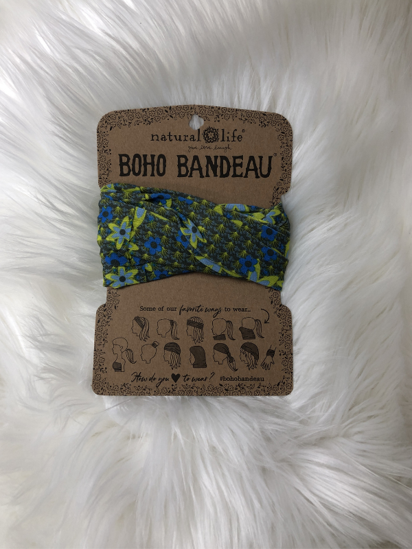 So many different ways to wear.. we LOVE the Boho Bandeau!