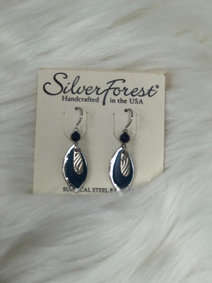 3 PC dangled silver & etched blue and etched silver earrings