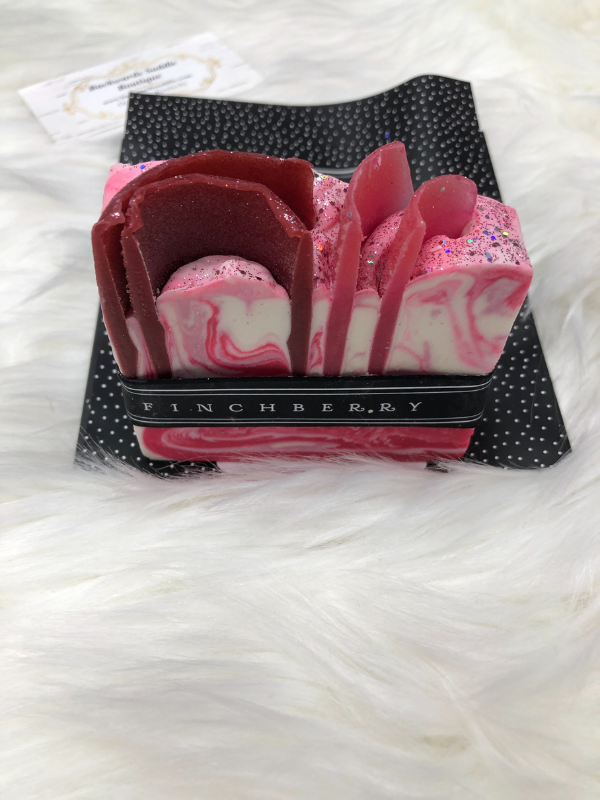 Finch Berry Rosey Posey Soap