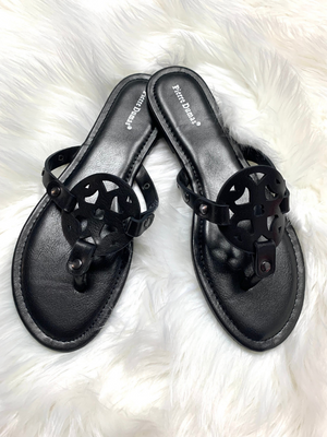 Black medallion sandal