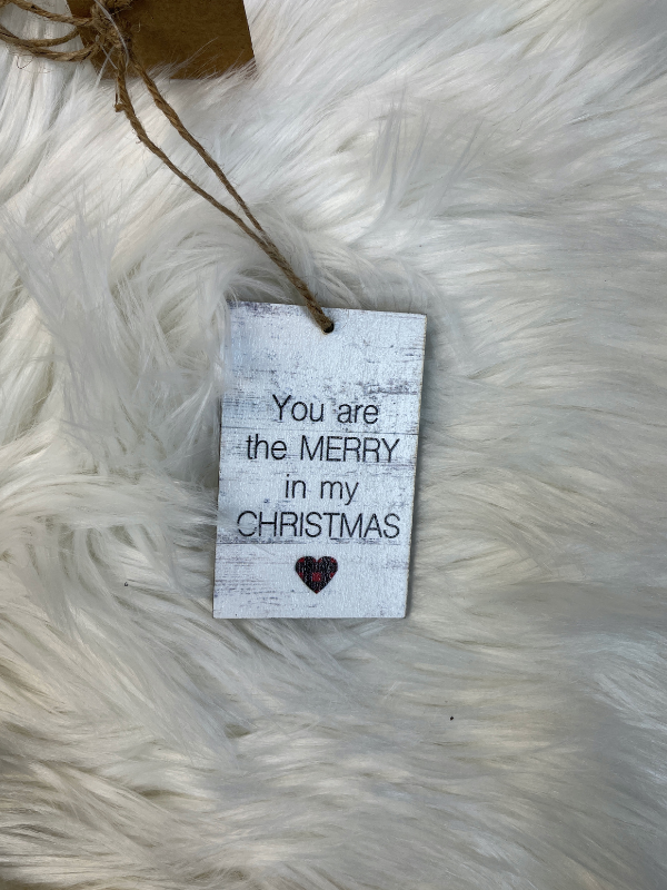 Santa Heart Tag Ornament Set