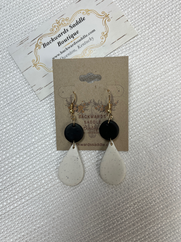 Speckled white dangle earrings