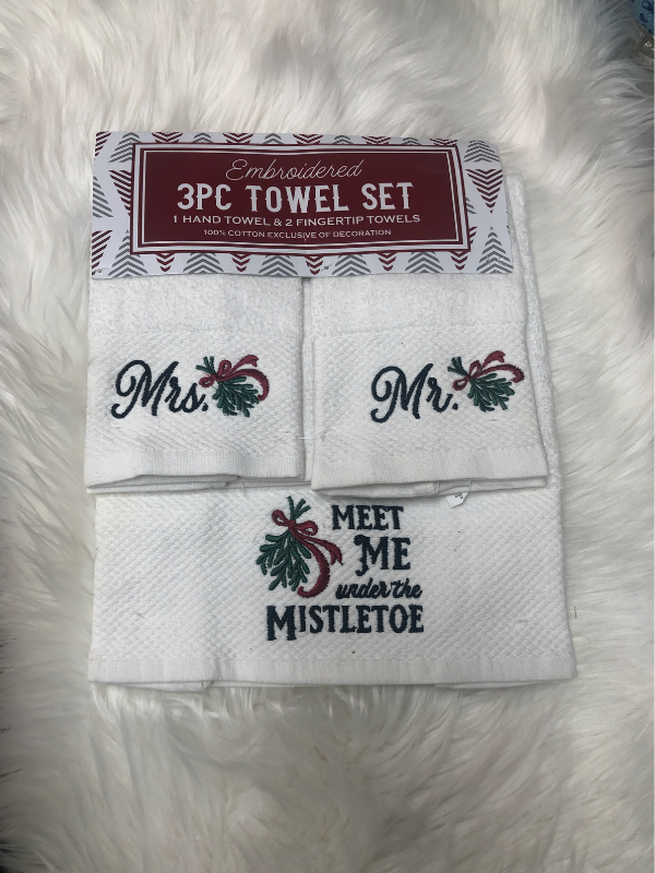 Mr & Mrs Towel Set