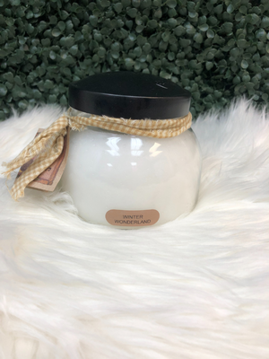 22oz Keepers of the Light Candle for fall/winter