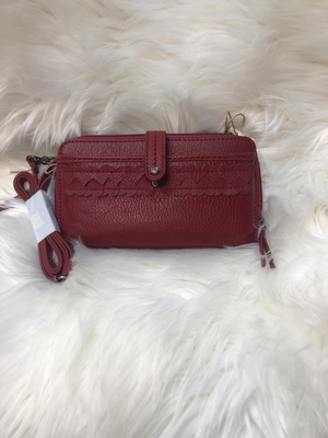 The Sak leather cimson wallet
