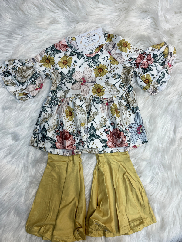 Rustic Floral Girls Set