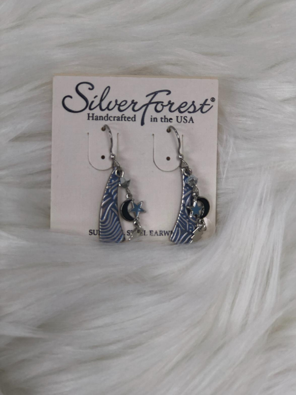 Appx. 1.5" Silver earrings lt. blue detailed
