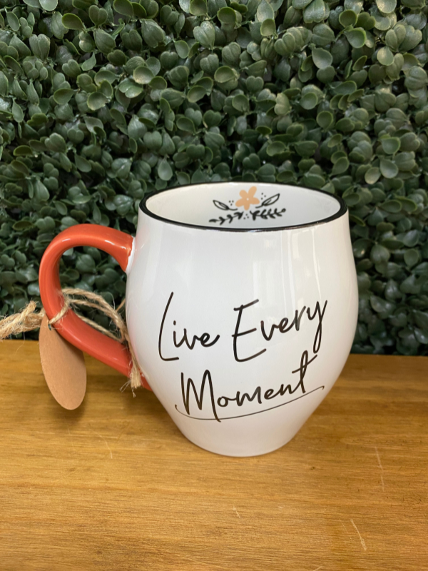 Live Every Moment Mug