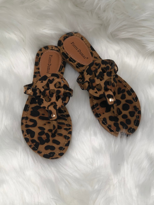 Leopard medallion sandal